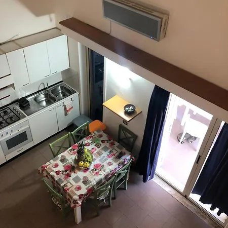Semi-detached In A Tourist Village Casa dello Stumio